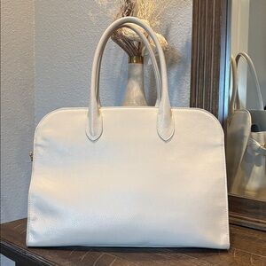 Claudia Ferenzi Italian  Cream Leather Handbag